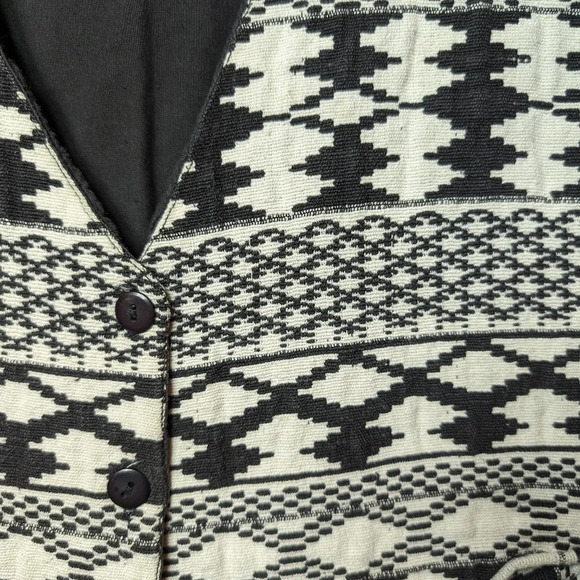 Vintage Black & White Aztec Button Front Tie Back Vest Womans Medium Boho - Picture 4 of 8